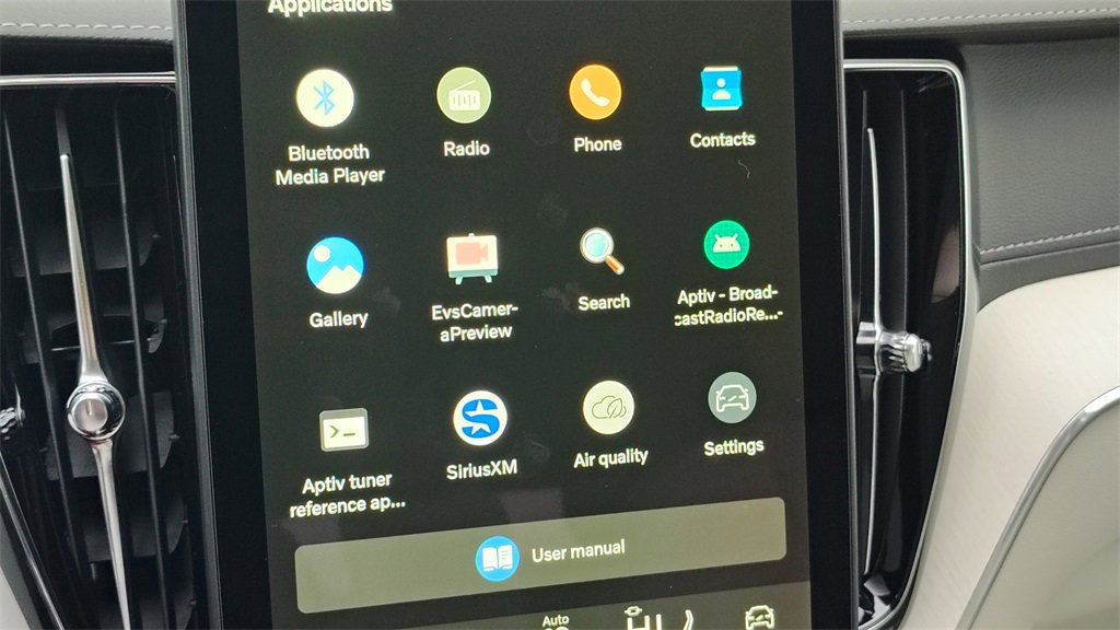 New 2026 Volvo XC60 B5 Ultra w/ Climate Package image 21