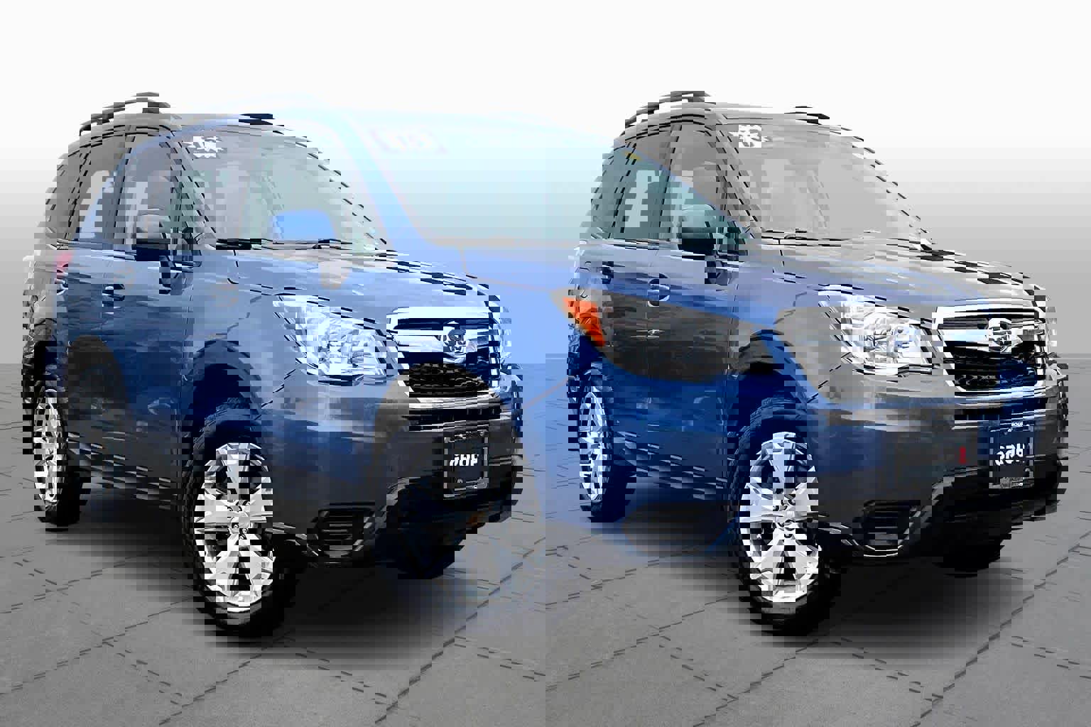 Used 2015 Subaru Forester 2.5i Premium w/ All-Weather Package image 3