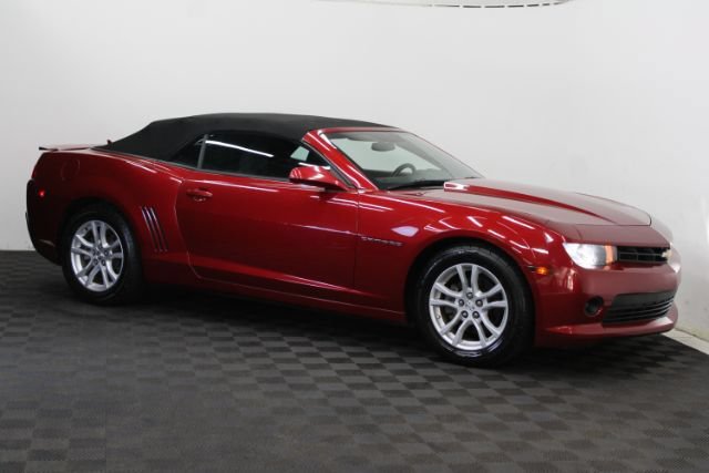 Used 2015 Chevrolet Camaro LT RWD image 4