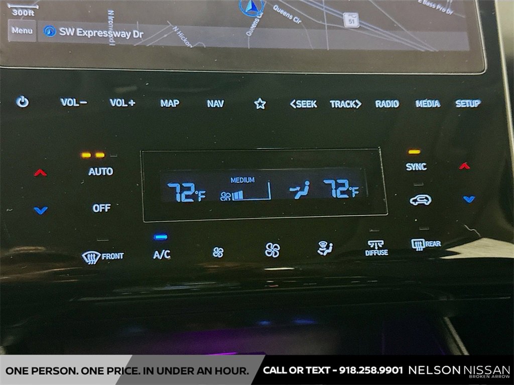 Used 2022 Hyundai Tucson Limited image 16