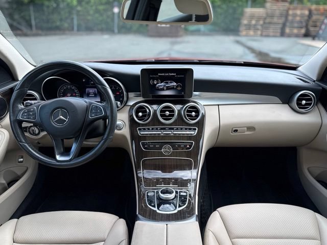 Used 2017 Mercedes-Benz C 300 4MATIC Sedan image 16