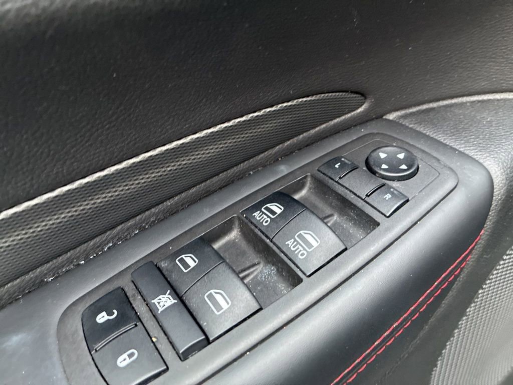 Used 2024 Dodge Durango GT image 13