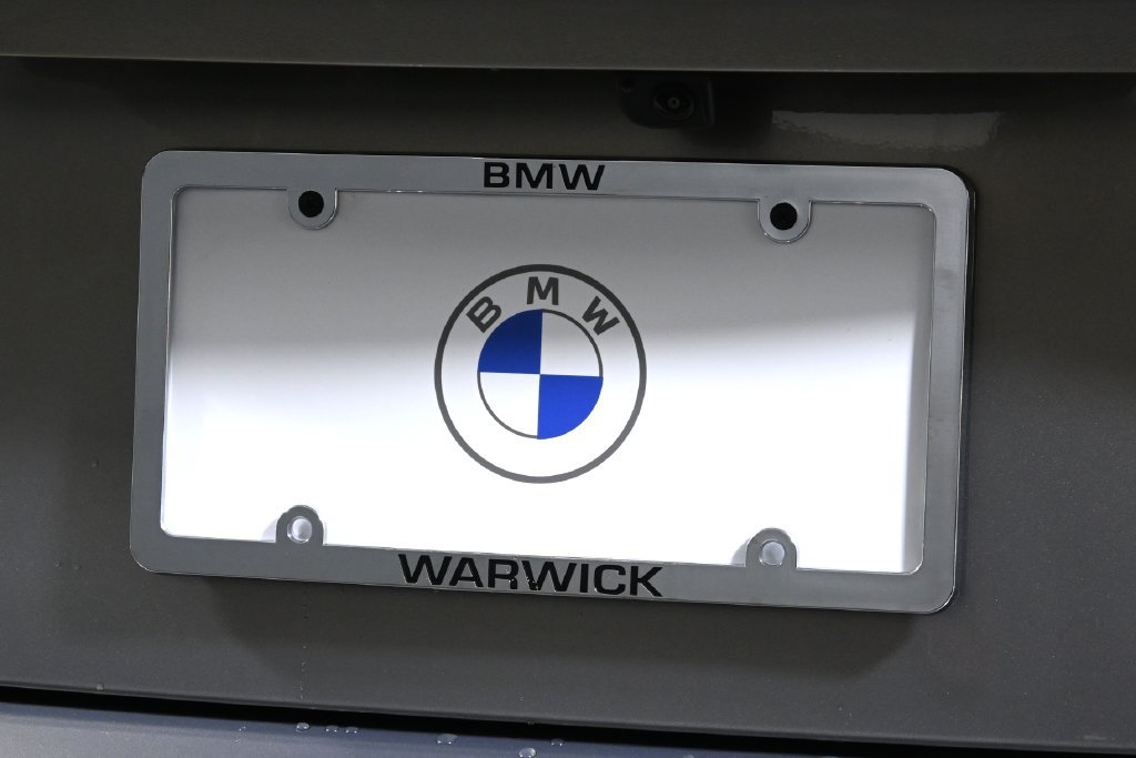 Used 2026 BMW 530i xDrive AWD/4WD image 14