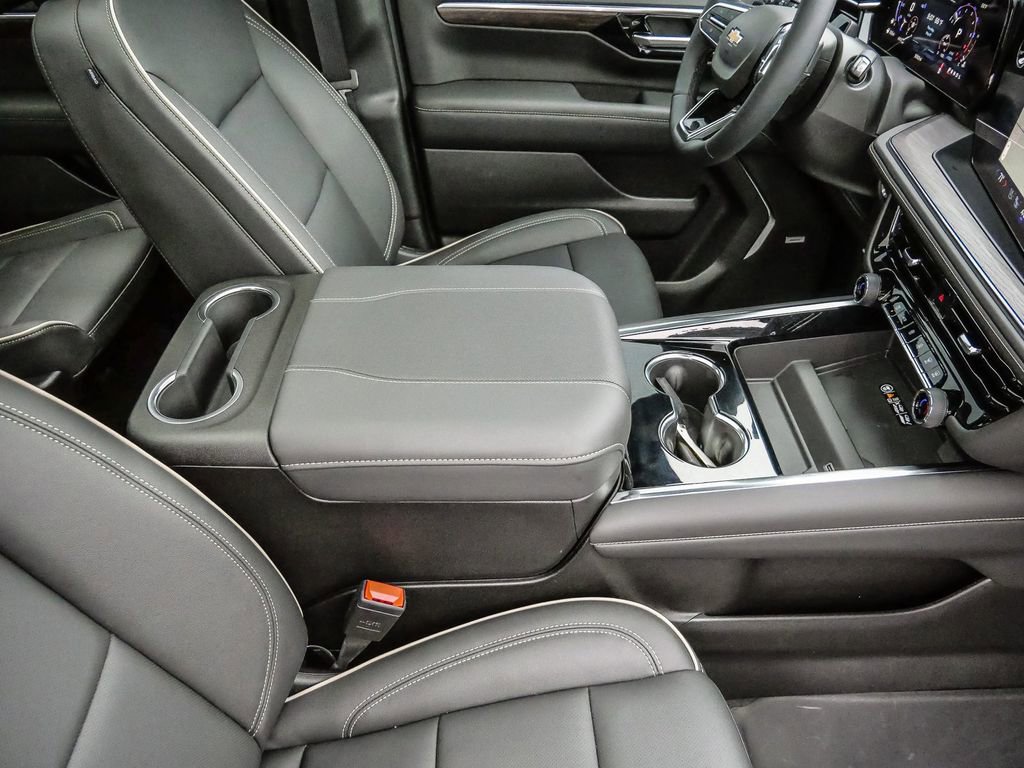 New 2026 Chevrolet Tahoe Premier AWD/4WD image 17