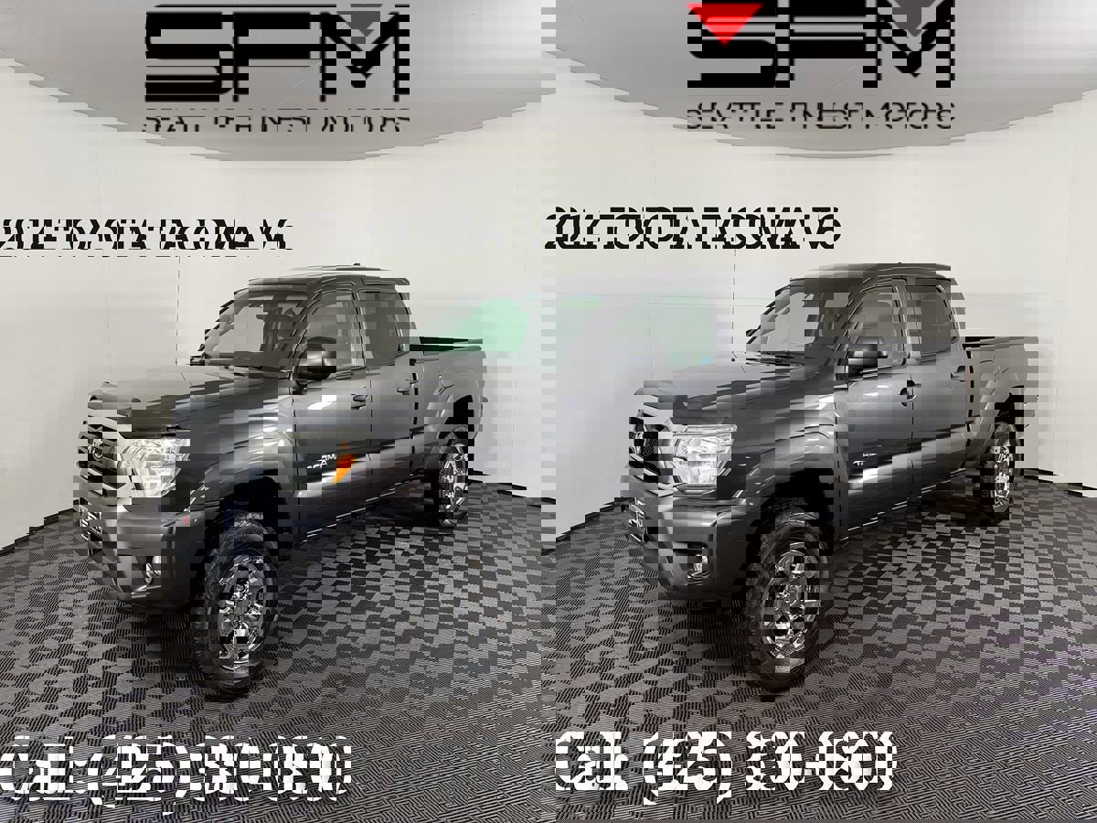 Used 2014 Toyota Tacoma w/ SR5 Package AWD/4WD image 1