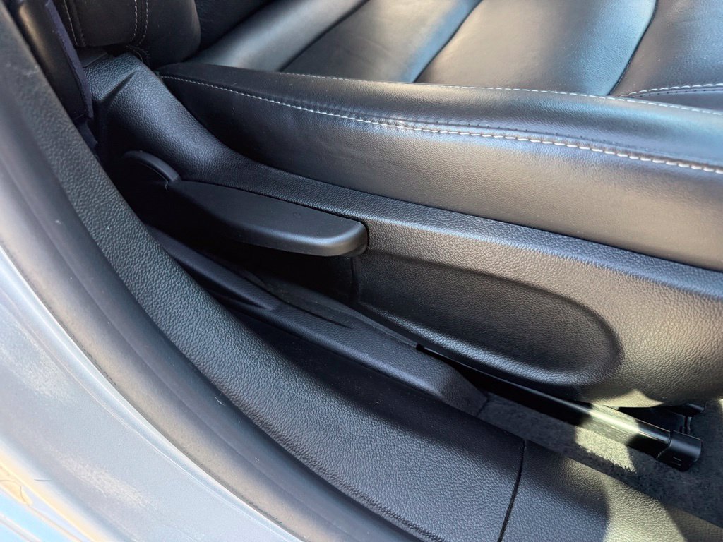 Used 2015 Chevrolet Cruze LTZ w/ Sun, Sound and Sport Package FWD image 42