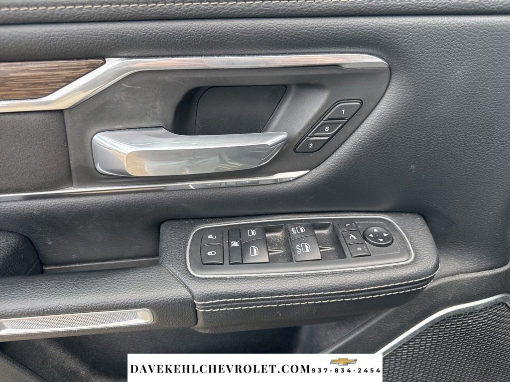 Used 2020 RAM 1500 Laramie AWD/4WD image 11