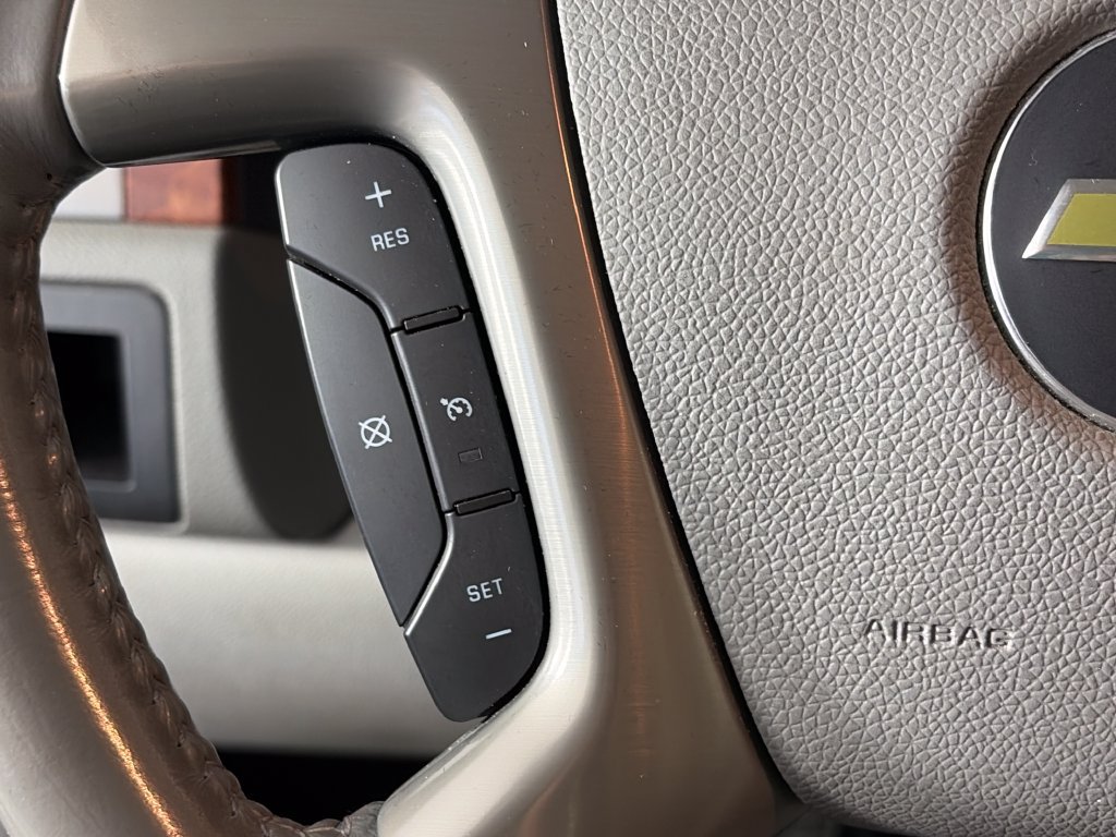 Used 2013 Chevrolet Avalanche LT w/ Texas Edition RWD image 17