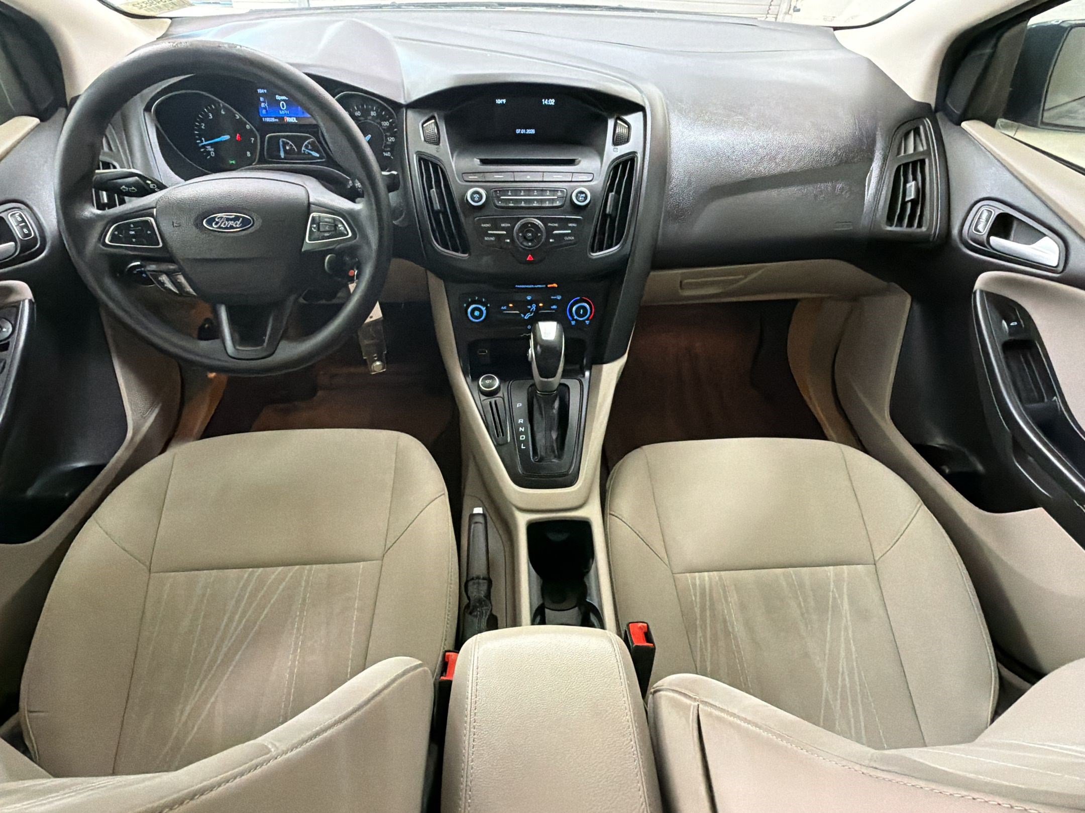 Used 2015 Ford Focus SE FWD image 15