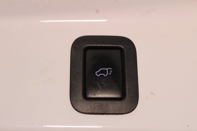 Used 2017 Toyota Highlander Limited image 17