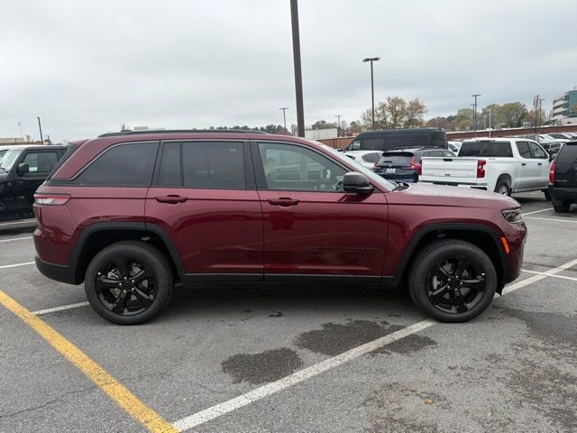 New 2026 Jeep Grand Cherokee Limited AWD/4WD image 9