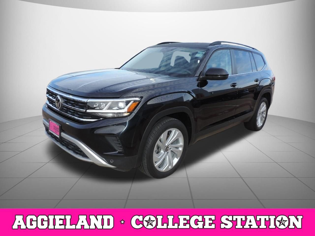 Used 2022 Volkswagen Atlas SE w/ Panoramic Sunroof Package image 8