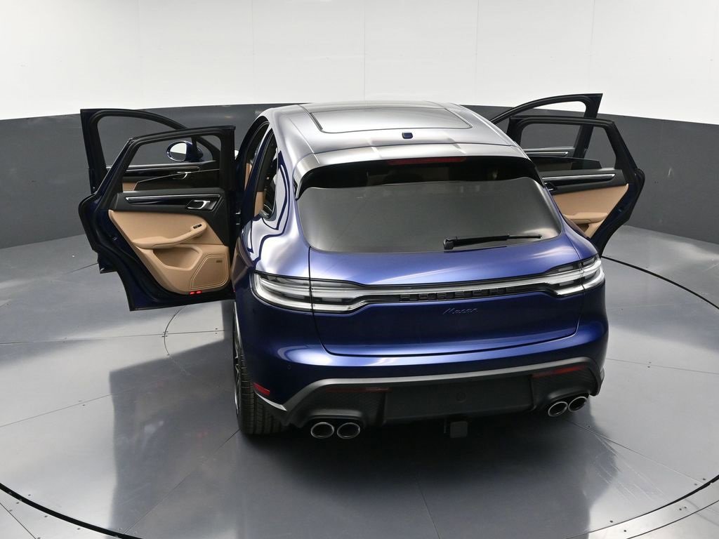 New 2026 Porsche Macan image 35