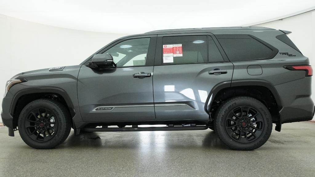 New 2026 Toyota Sequoia Platinum w/ TRD Off-Road Package AWD/4WD image 33