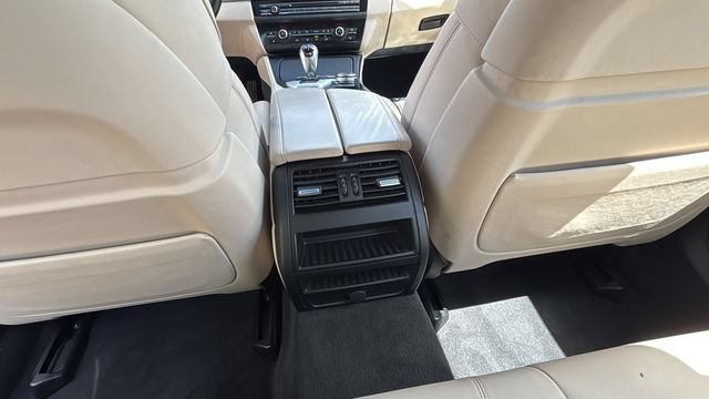 Used 2016 BMW M5 RWD image 21