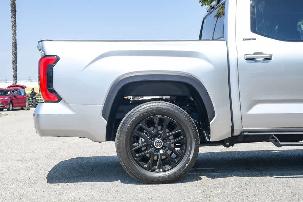 Used 2024 Toyota Tundra Limited AWD/4WD image 10