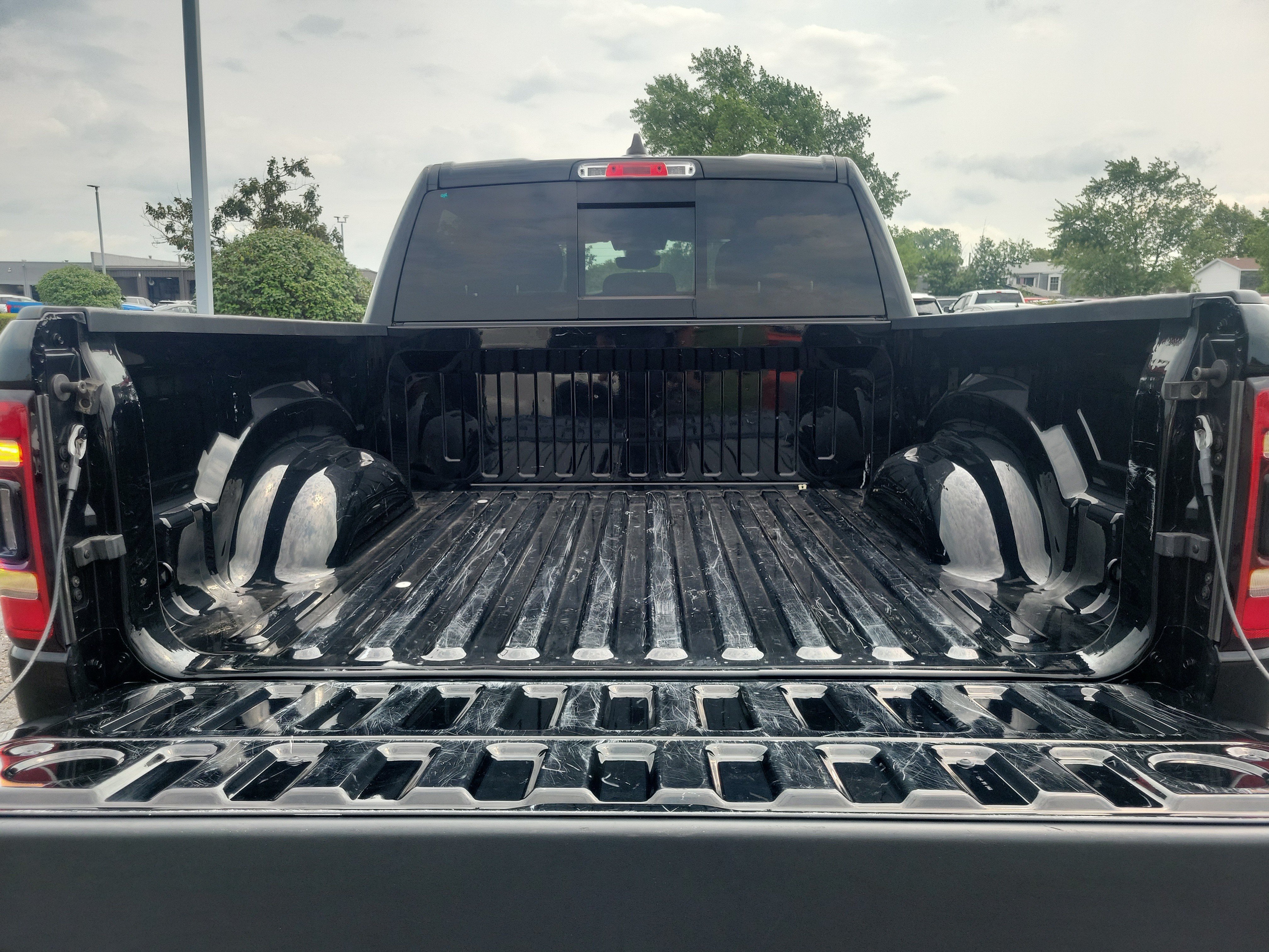 Used 2023 RAM 1500 Big Horn AWD/4WD image 8