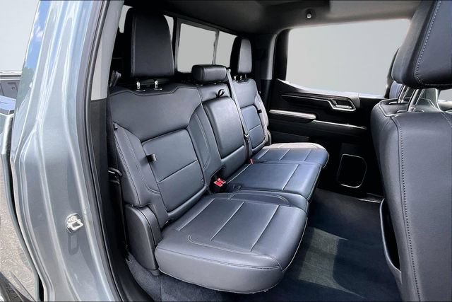 Used 2024 Chevrolet Silverado 1500 LTZ w/ Technology Package AWD/4WD image 26