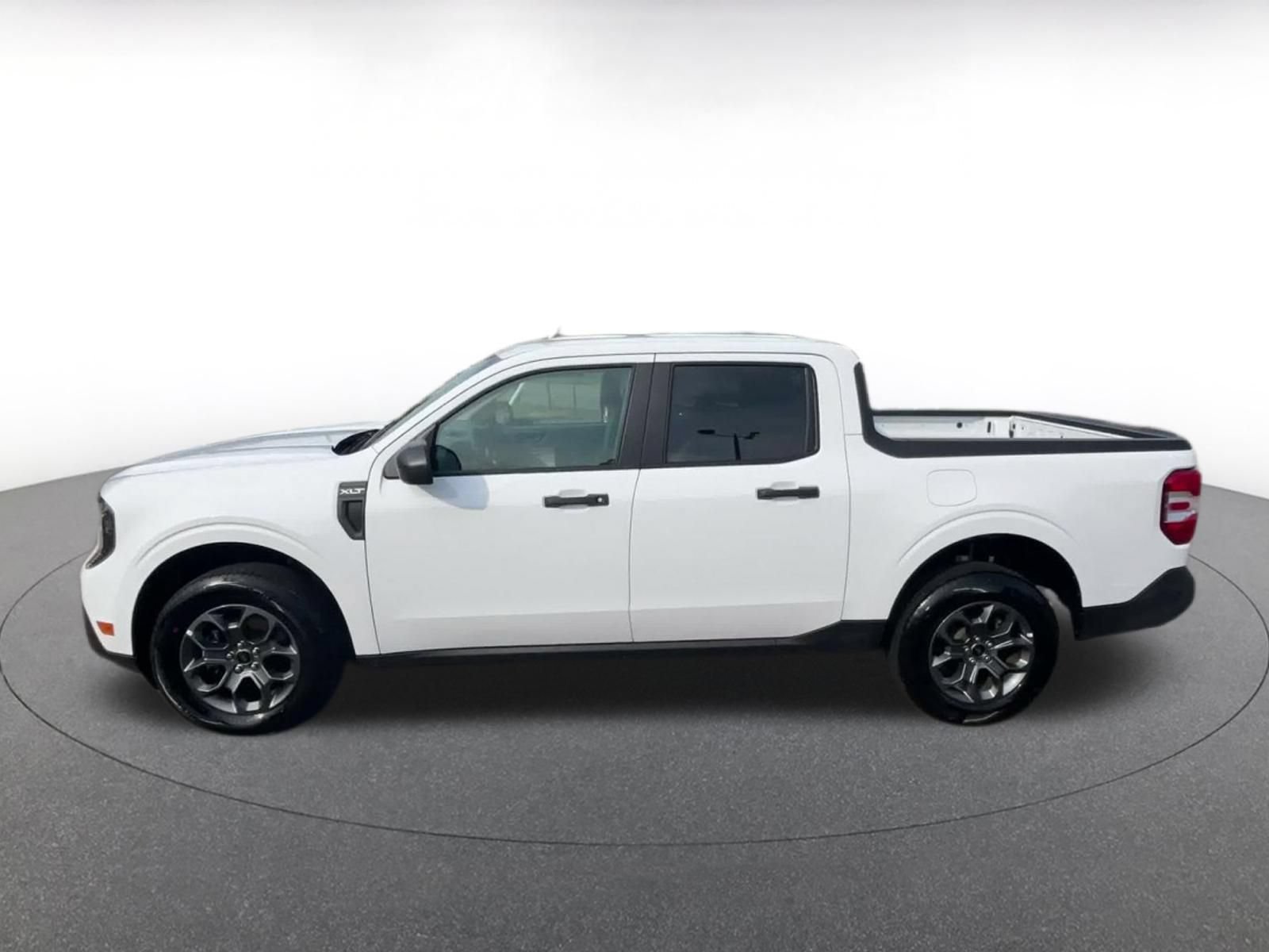 Used 2026 Ford Maverick XLT w/ Equipment Group 301A AWD/4WD image 8