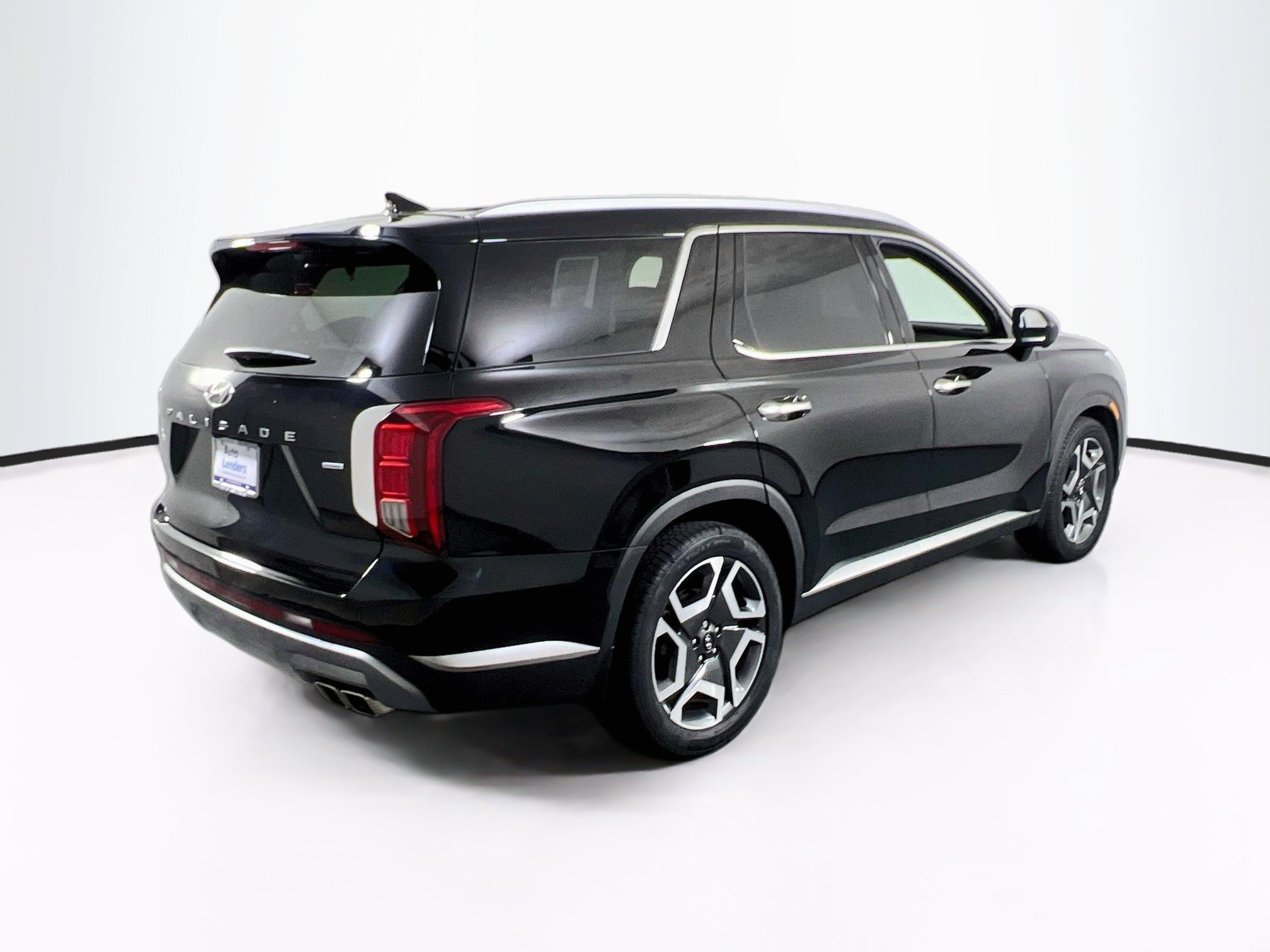 Used 2023 Hyundai Palisade SEL AWD/4WD image 5