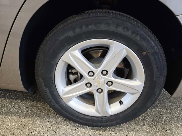 Used 2025 Chevrolet Malibu LS FWD image 14