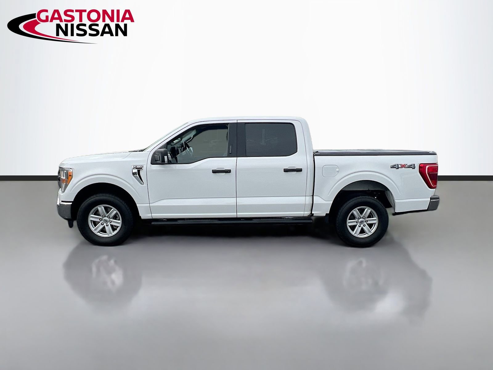 Used 2021 Ford F150 XLT w/ Equipment Group 301A Mid image 5