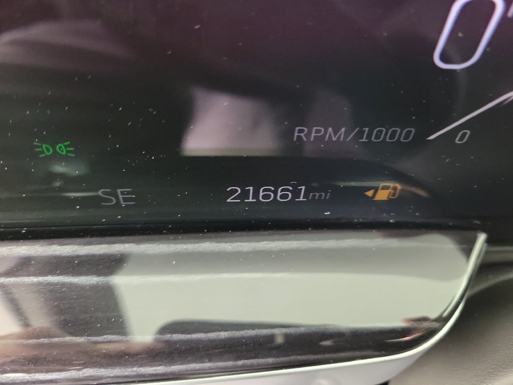 Used 2025 Cadillac Escalade ESV Sport AWD/4WD image 27