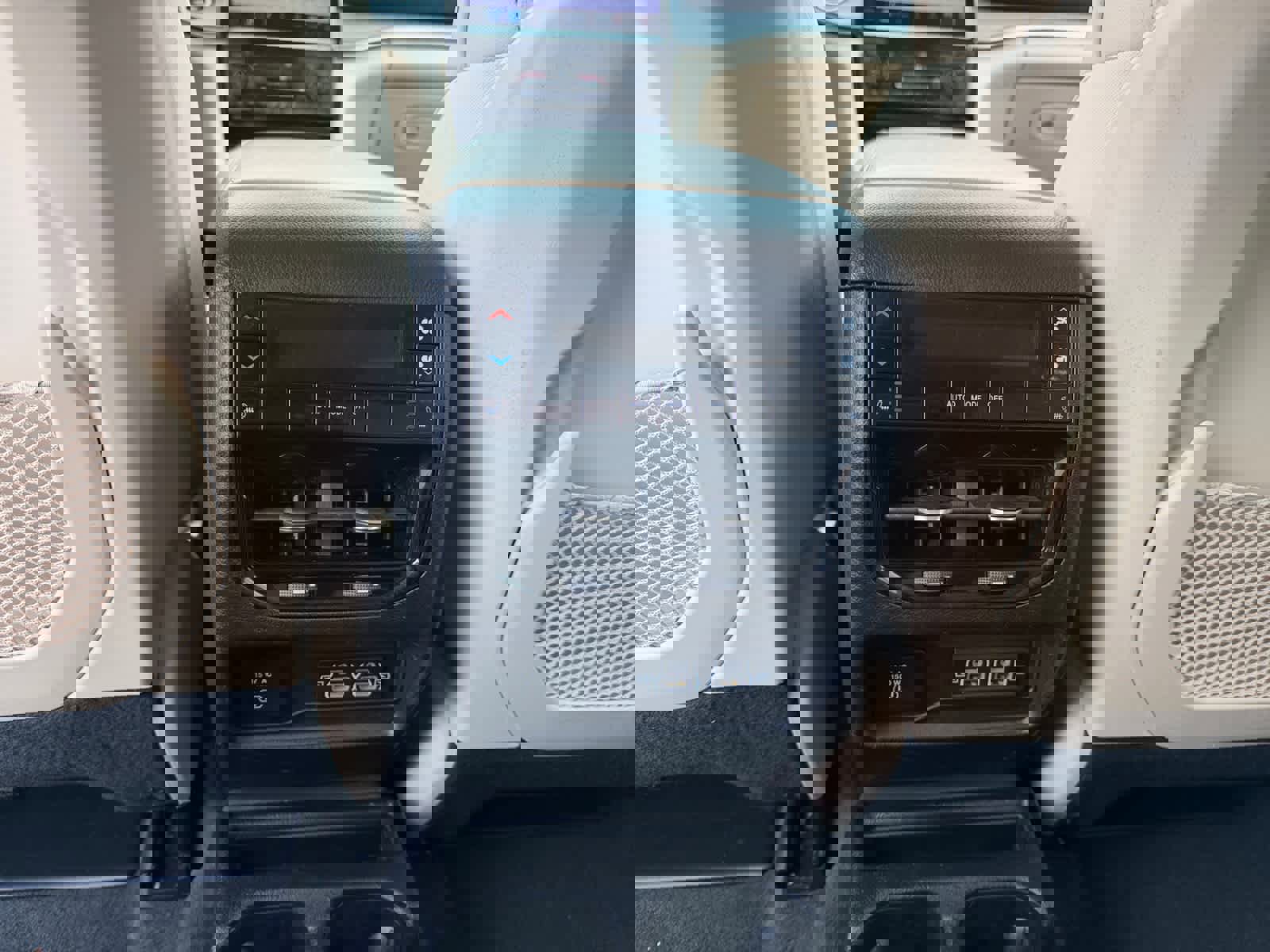 Used 2021 Jeep Grand Cherokee L Limited image 15