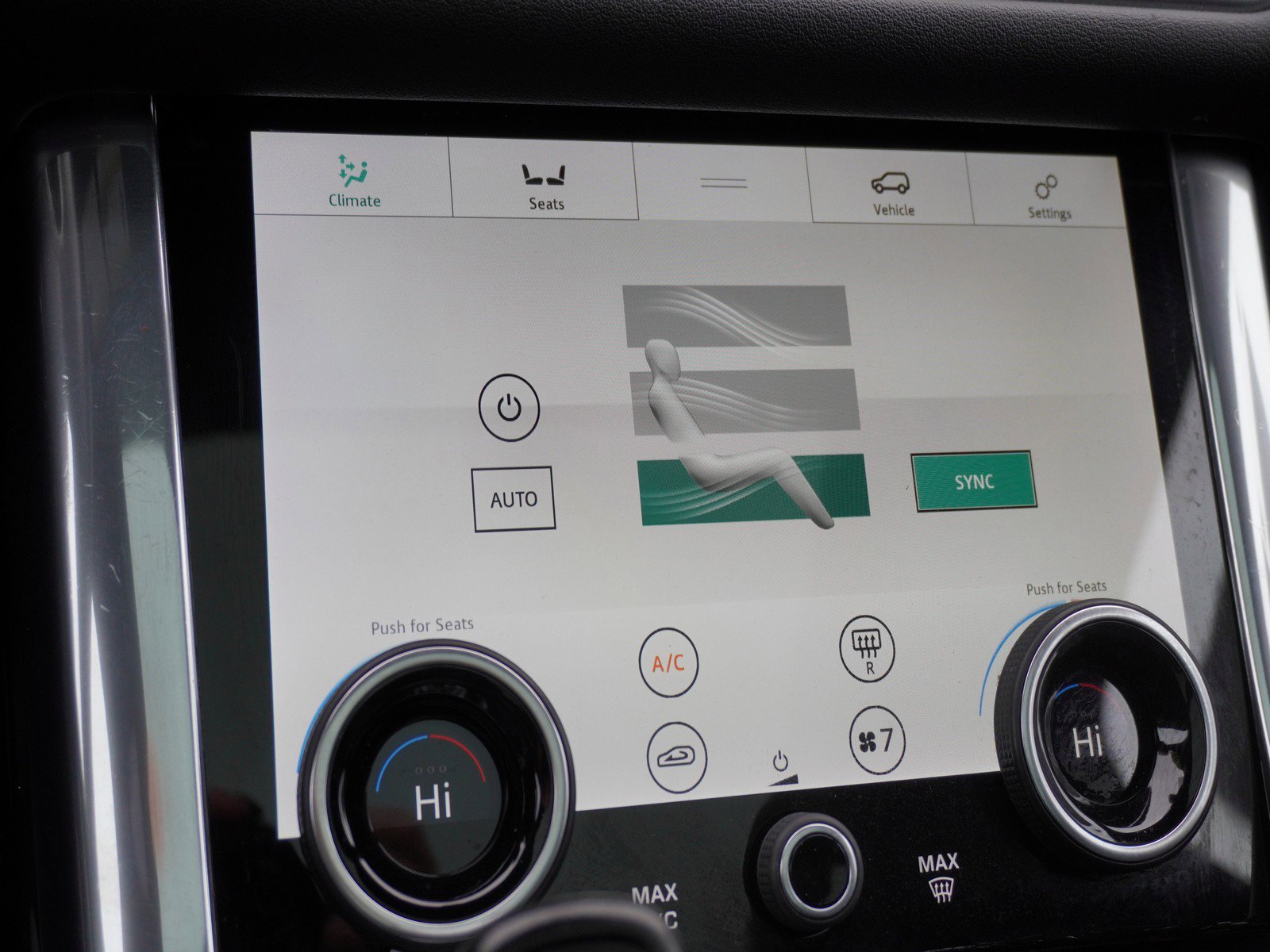 Used 2019 Land Rover Range Rover Sport HSE image 24