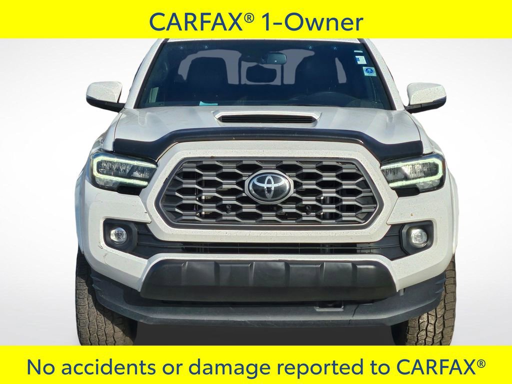 Used 2022 Toyota Tacoma TRD Sport w/ TRD Premium Sport Package video 4