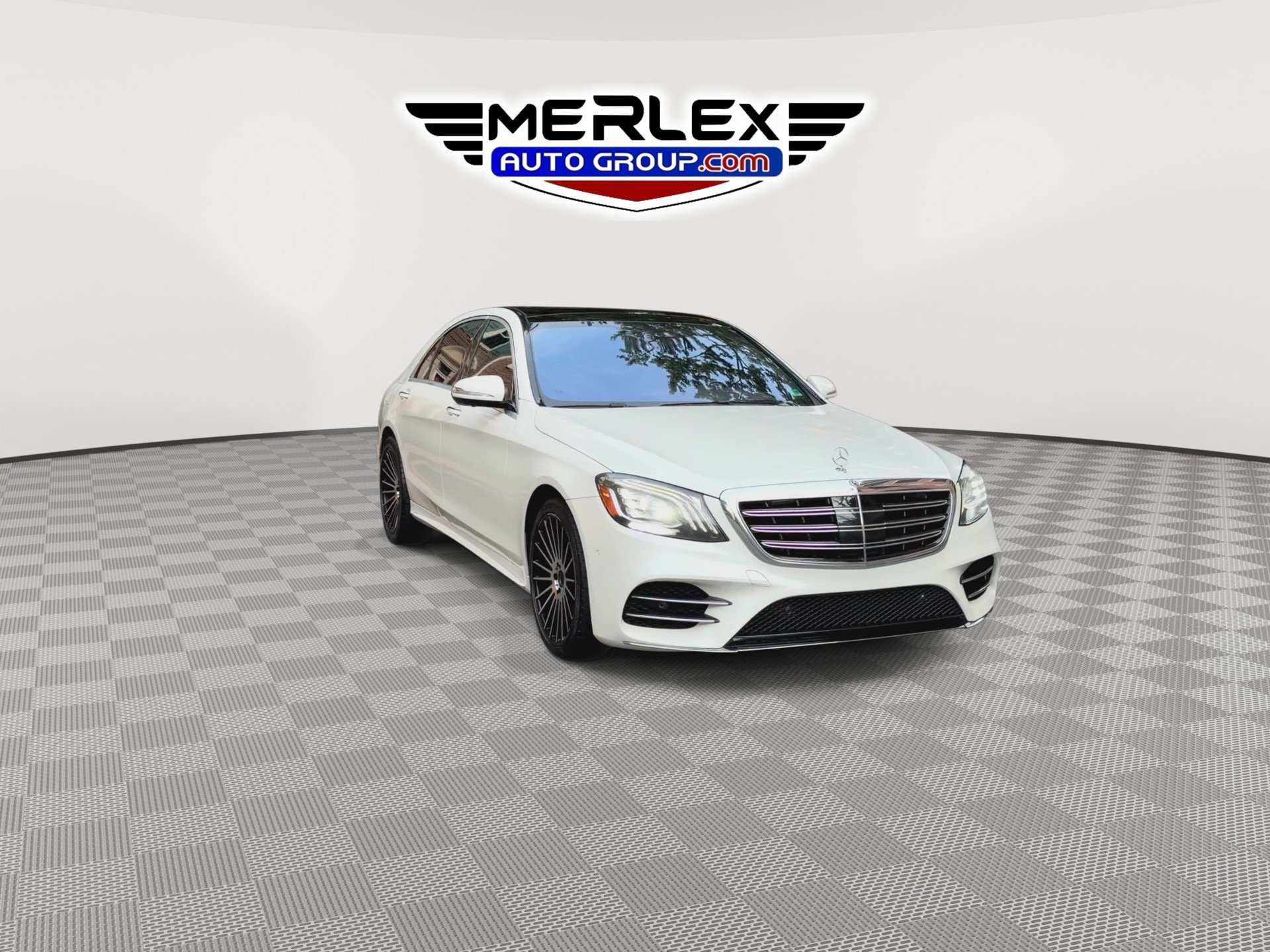 Used 2019 Mercedes-Benz S 560 4MATIC Sedan image 2