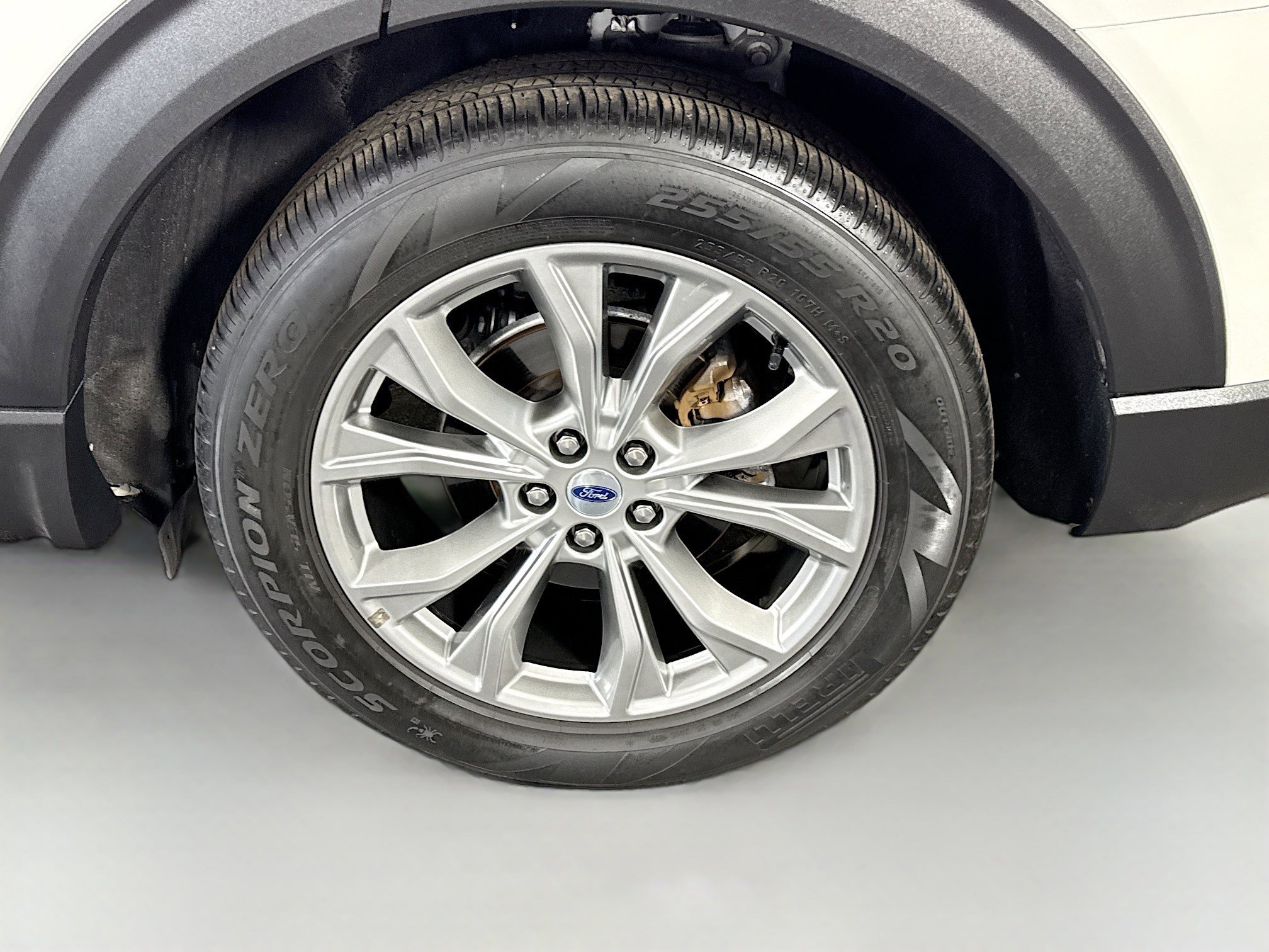 Used 2022 Ford Explorer XLT w/ Equipment Group 202A RWD image 37