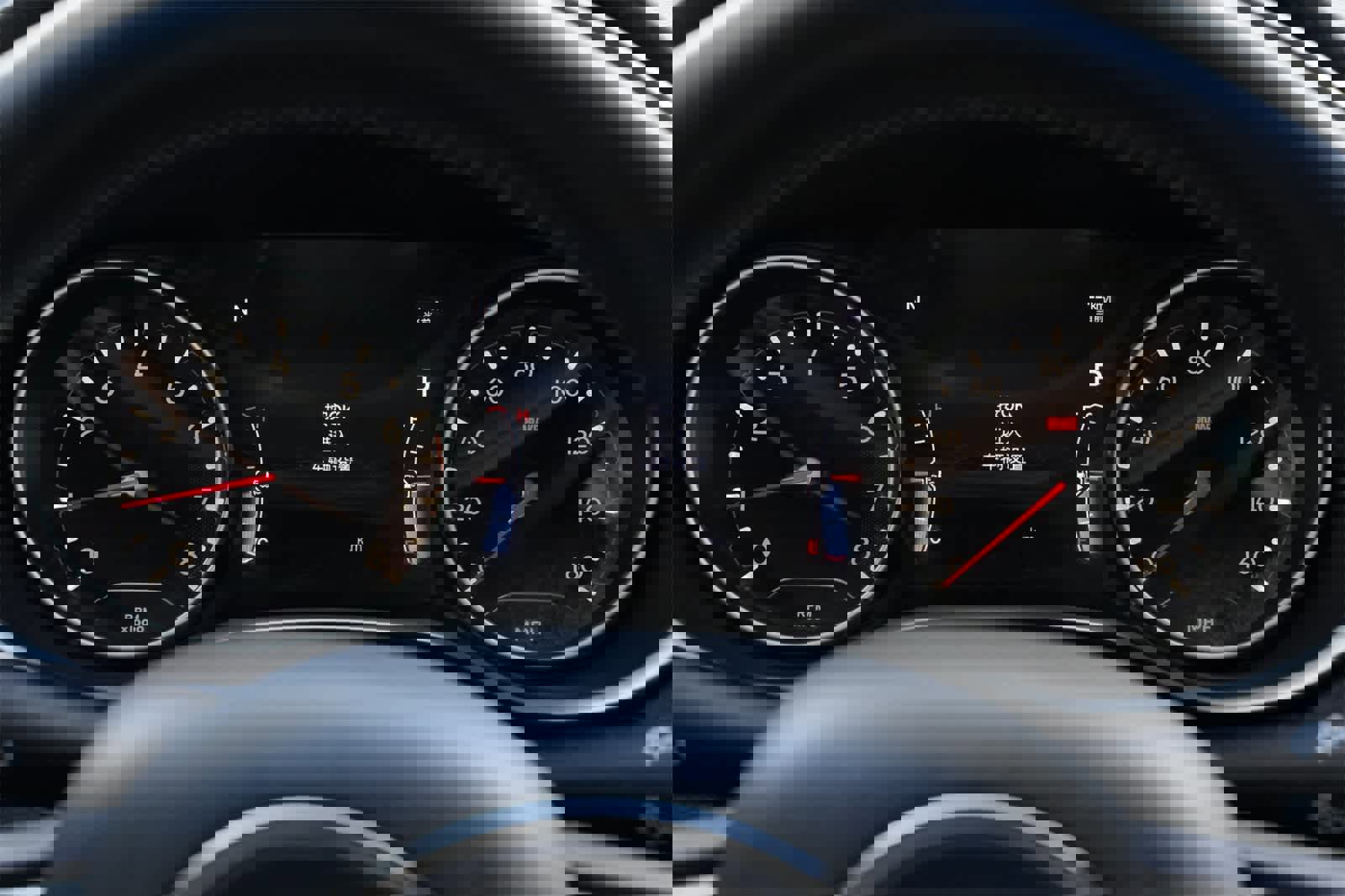 Used 2018 Jeep Compass Latitude w/ Popular Equipment Group image 12