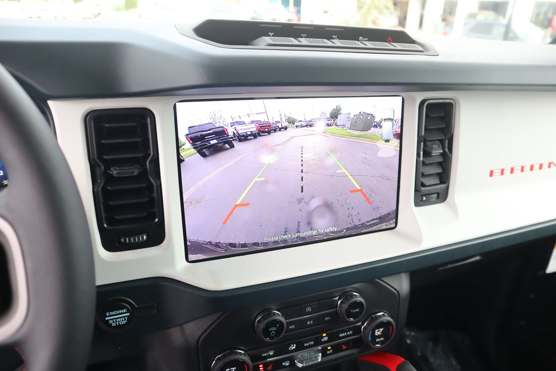 New 2026 Ford Bronco Heritage Edition AWD/4WD image 7