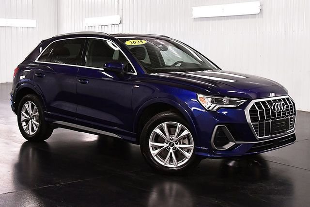 Used 2025 Audi Q3 2.0T Premium