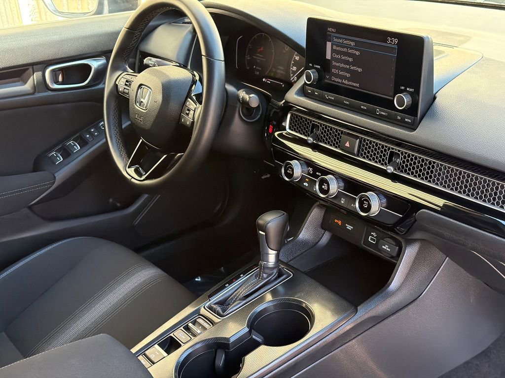 Used 2023 Honda Civic Sport image 8