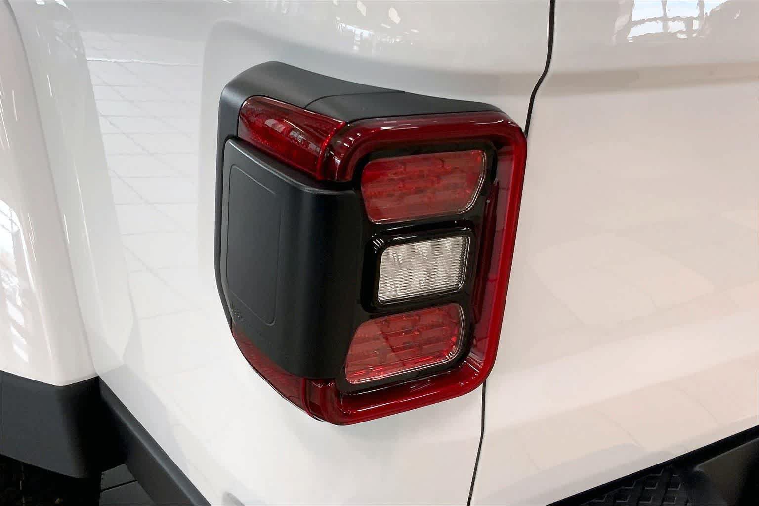 New 2026 Jeep Gladiator Mojave AWD/4WD image 12