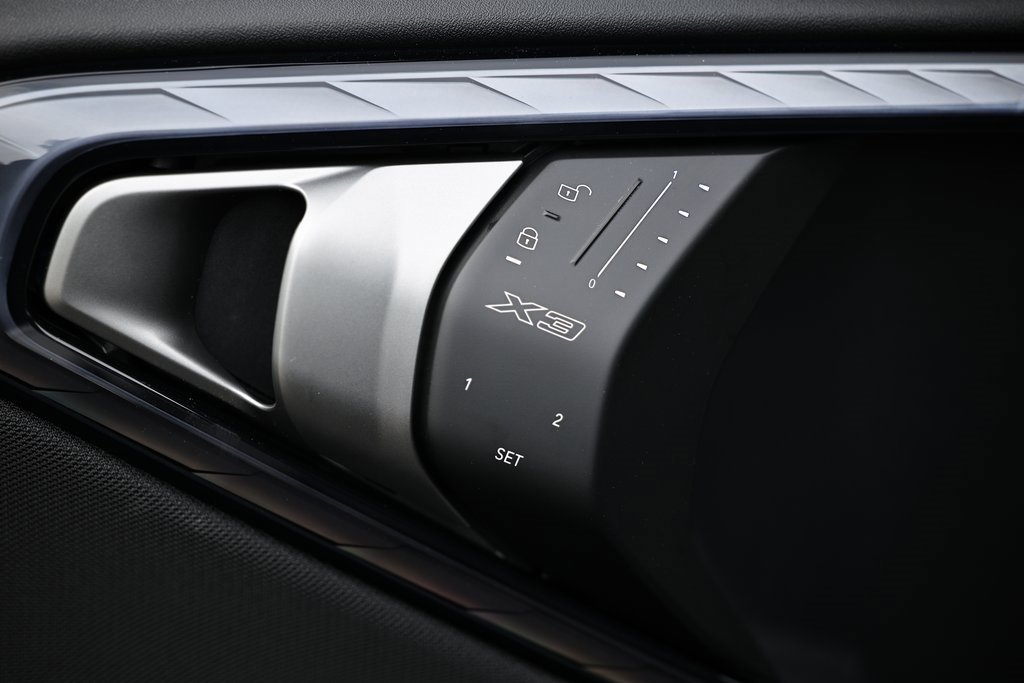 New 2026 BMW X3 xDrive30 w/ Premium Package image 16