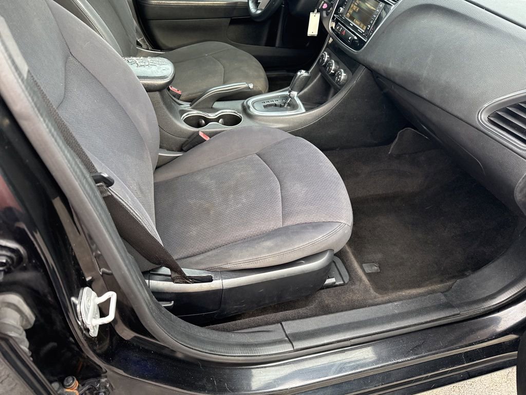 Used 2013 Chrysler 200 Touring w/ Cold Weather Group image 16