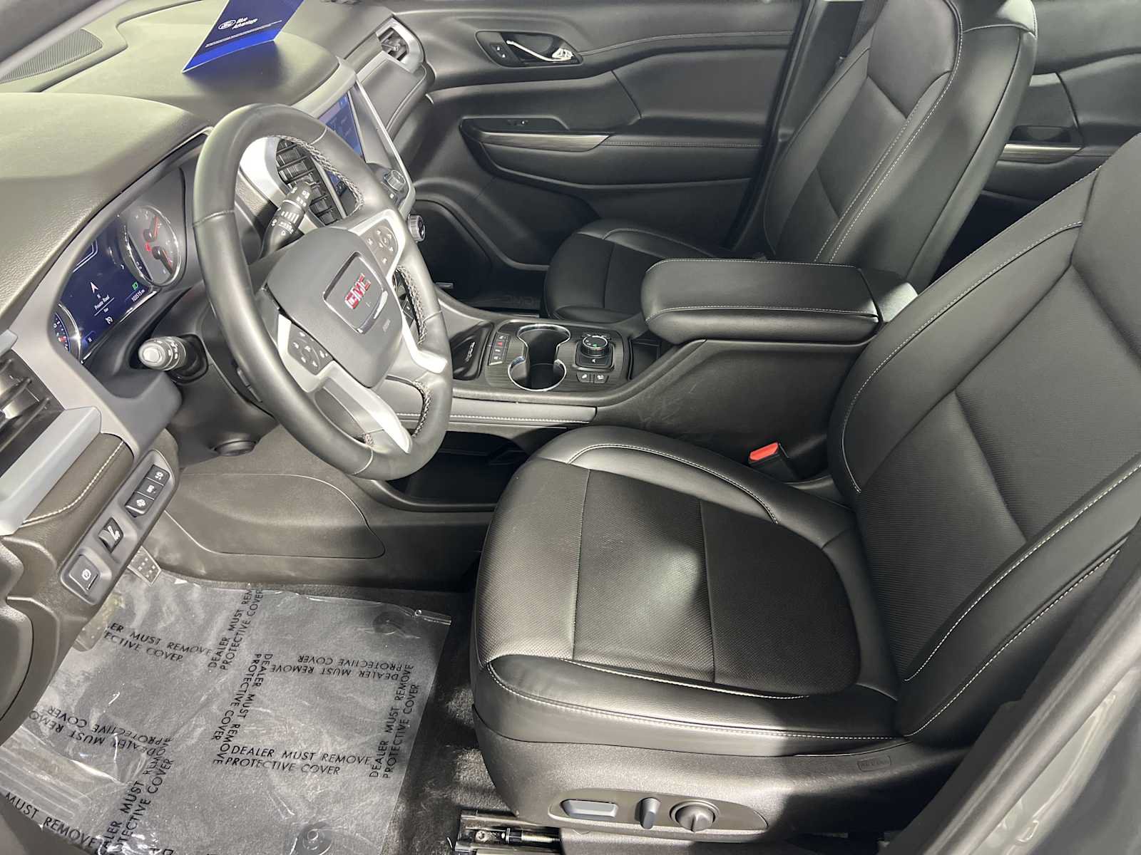 Used 2023 GMC Acadia SLT w/ Elevation Edition FWD image 12