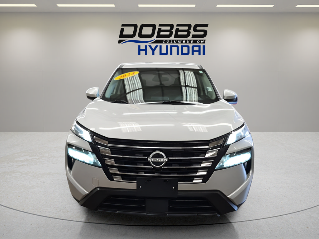 Used 2024 Nissan Rogue SV AWD/4WD image 6
