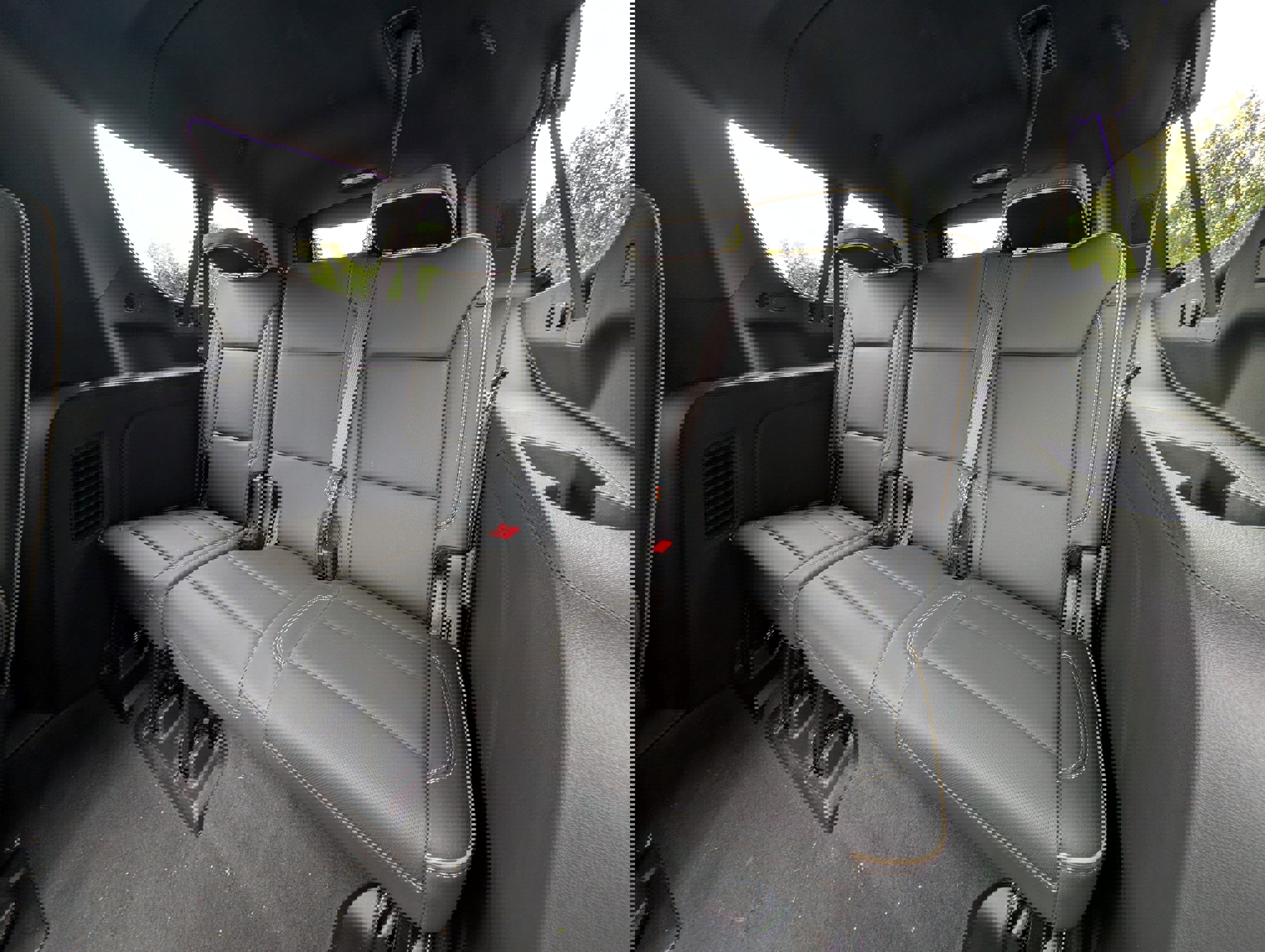 New 2025 Chevrolet Suburban Premier image 30