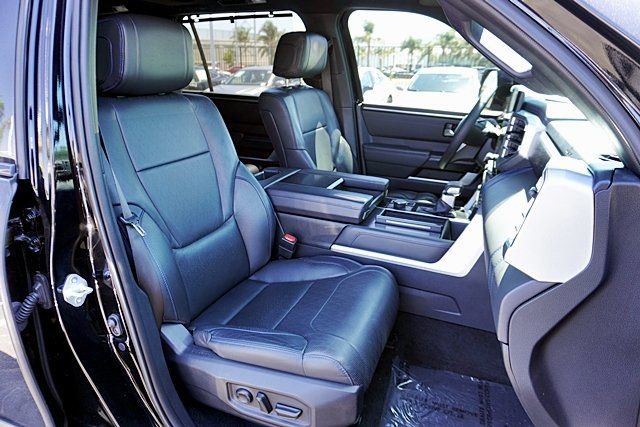 Used 2023 Toyota Sequoia Platinum AWD/4WD image 21