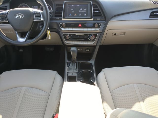 Used 2019 Hyundai Sonata SE image 17