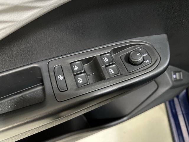 Certified 2024 Volkswagen Taos S w/ MDO Package image 18