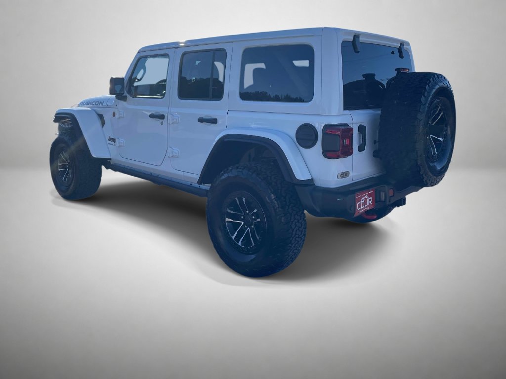 Used 2024 Jeep Wrangler Unlimited Rubicon AWD/4WD image 5
