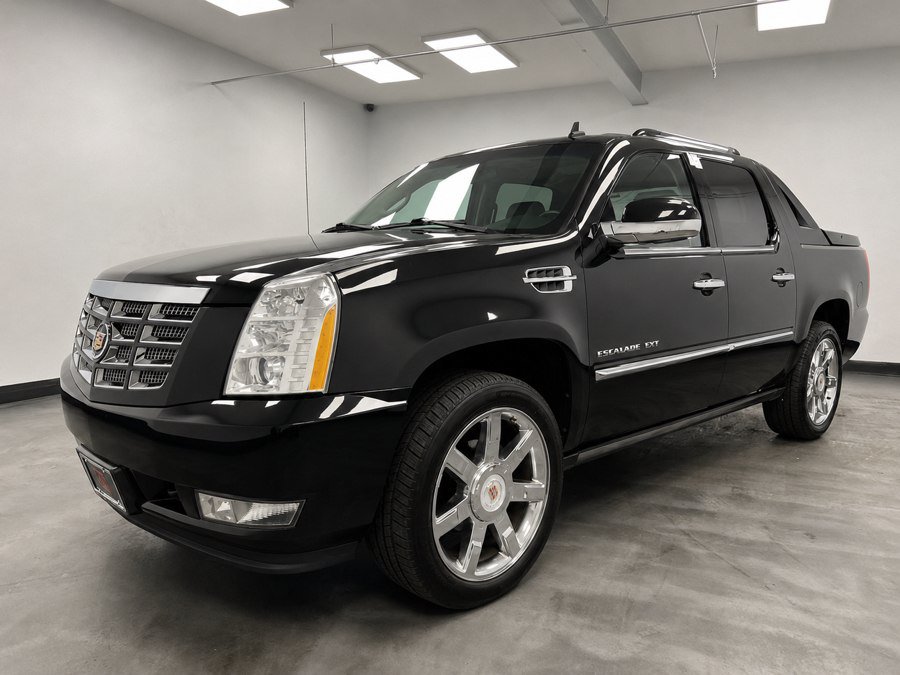 Used 2013 Cadillac Escalade EXT Premium AWD/4WD image 2