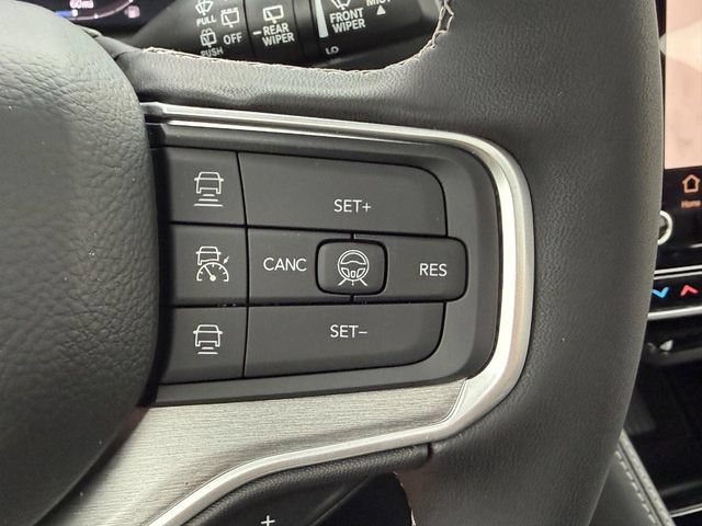 New 2026 Jeep Grand Wagoneer Limited AWD/4WD image 34