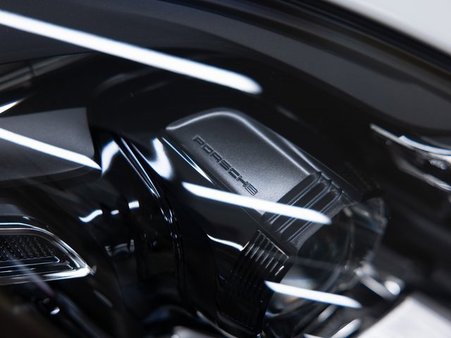 Certified 2025 Porsche 718 Boxster Spyder RS image 16