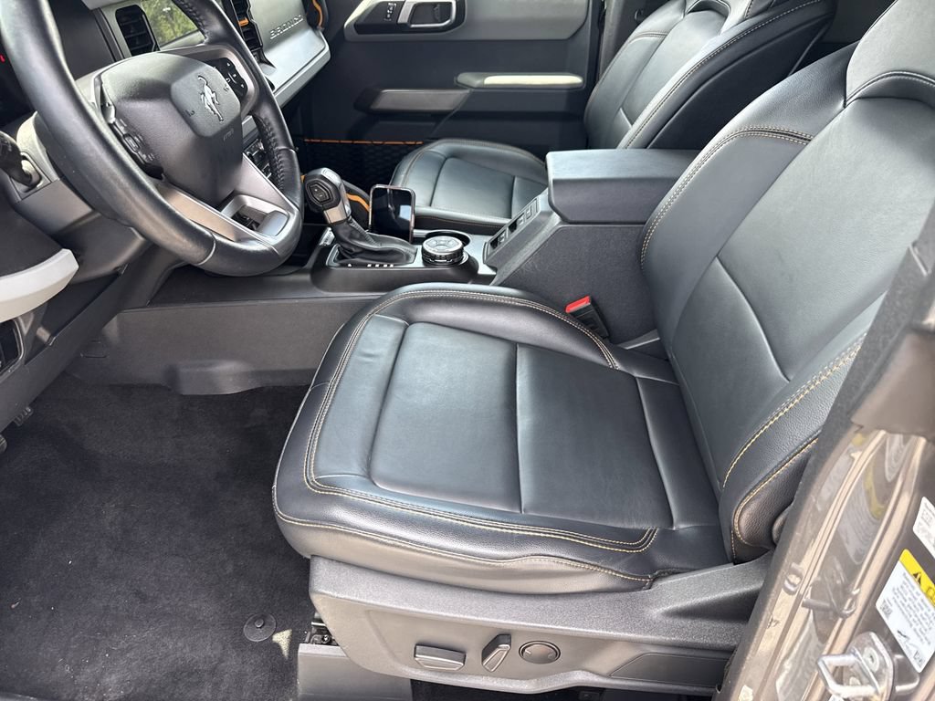 Used 2023 Ford Bronco Badlands AWD/4WD image 9